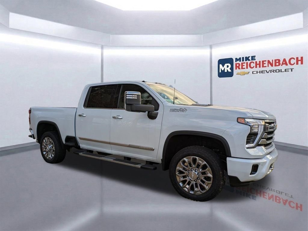 New 2026 Chevrolet Silverado 2500 High Country w/ Technology Package AWD/4WD video 2
