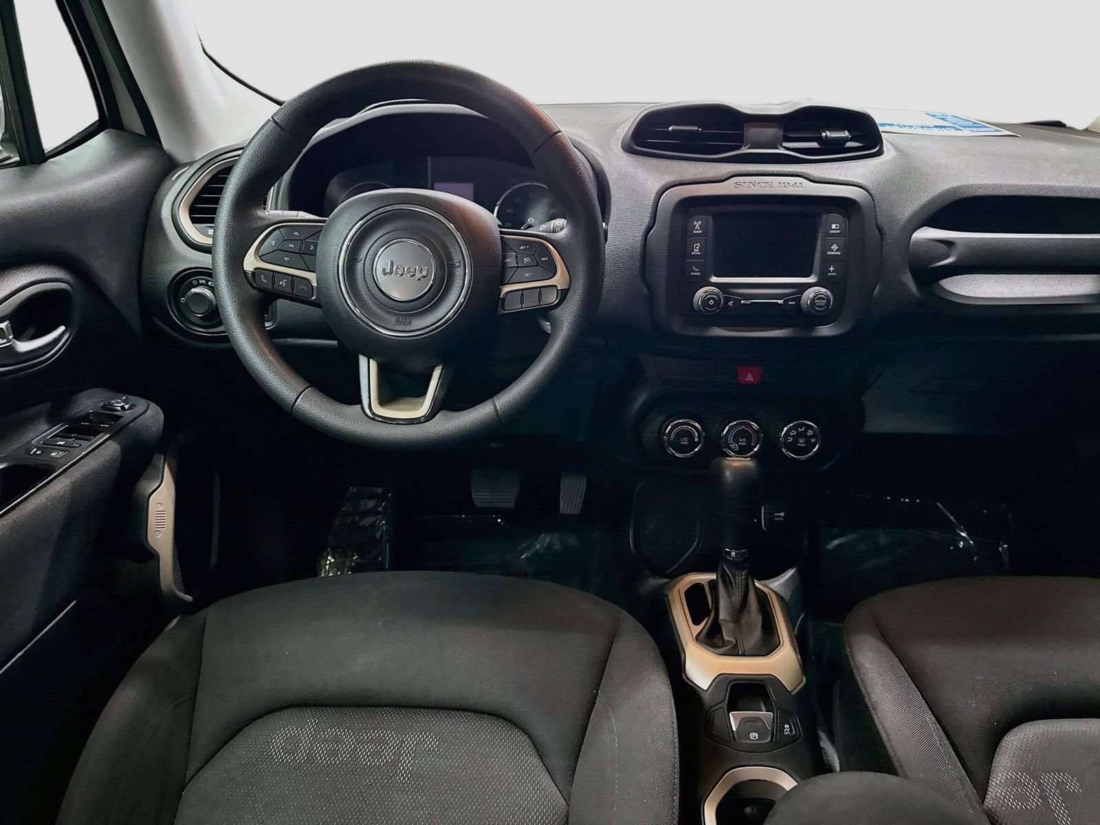 Used 2016 Jeep Renegade Sport w/ Power & Air Group FWD image 24