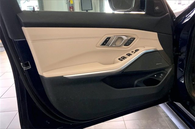 Used 2023 BMW 330e w/ Premium Package image 22