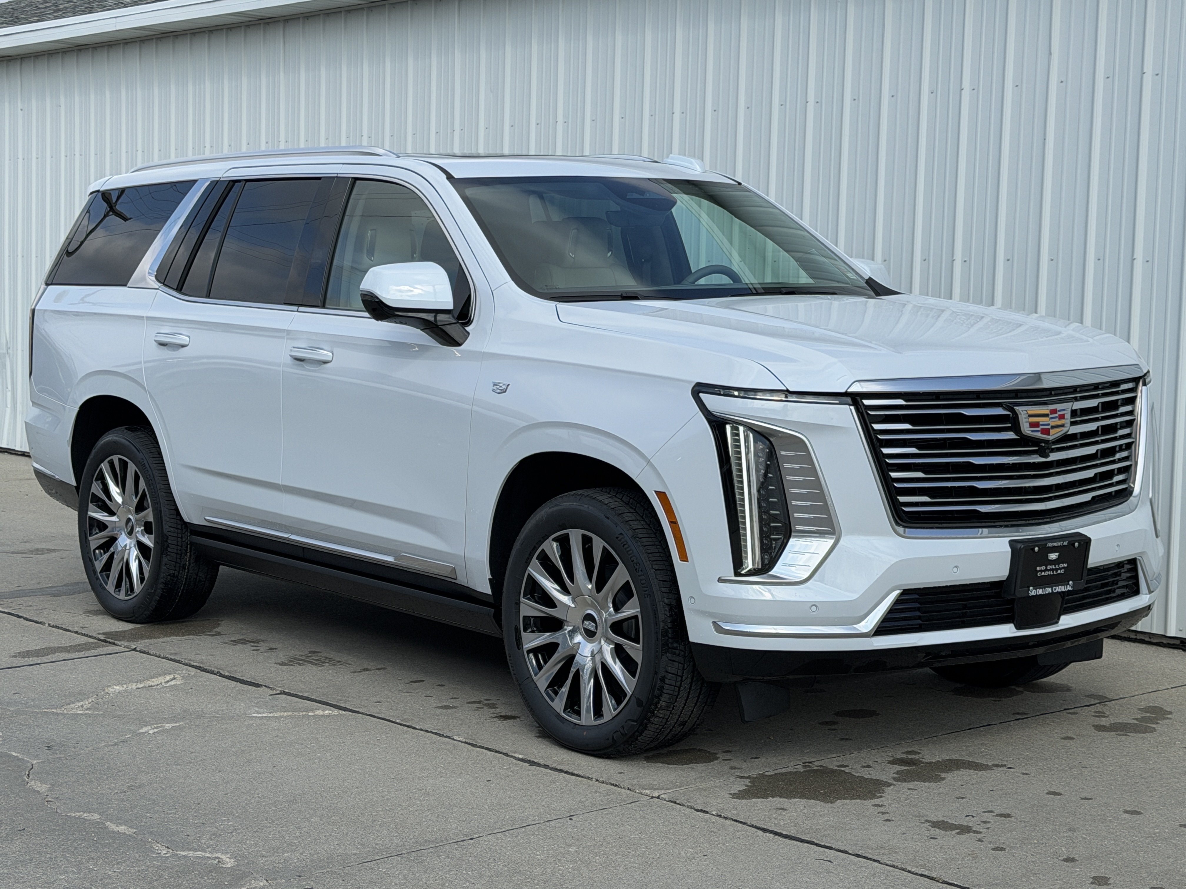 New 2026 Cadillac Escalade Platinum Luxury AWD/4WD image 2