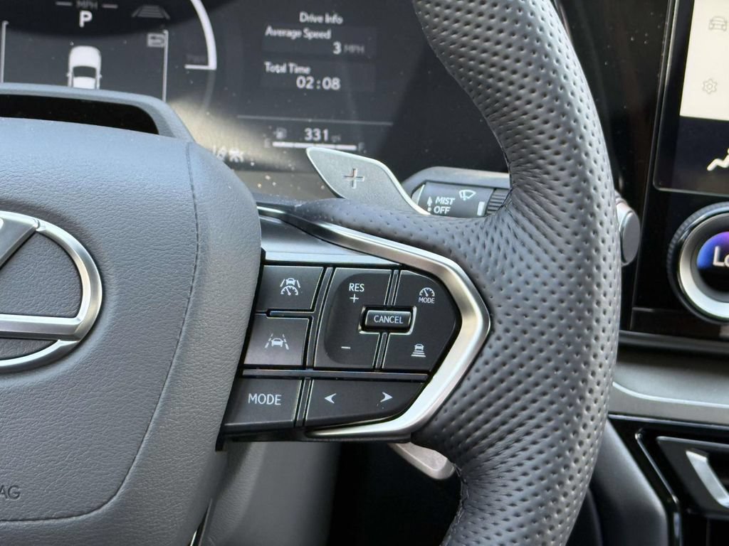 New 2026 Lexus TX 500h AWD image 17