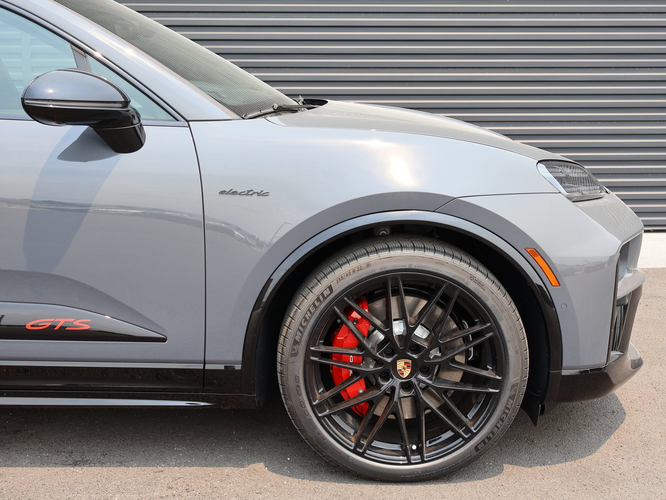 New 2026 Porsche Macan GTS Electric AWD/4WD image 12