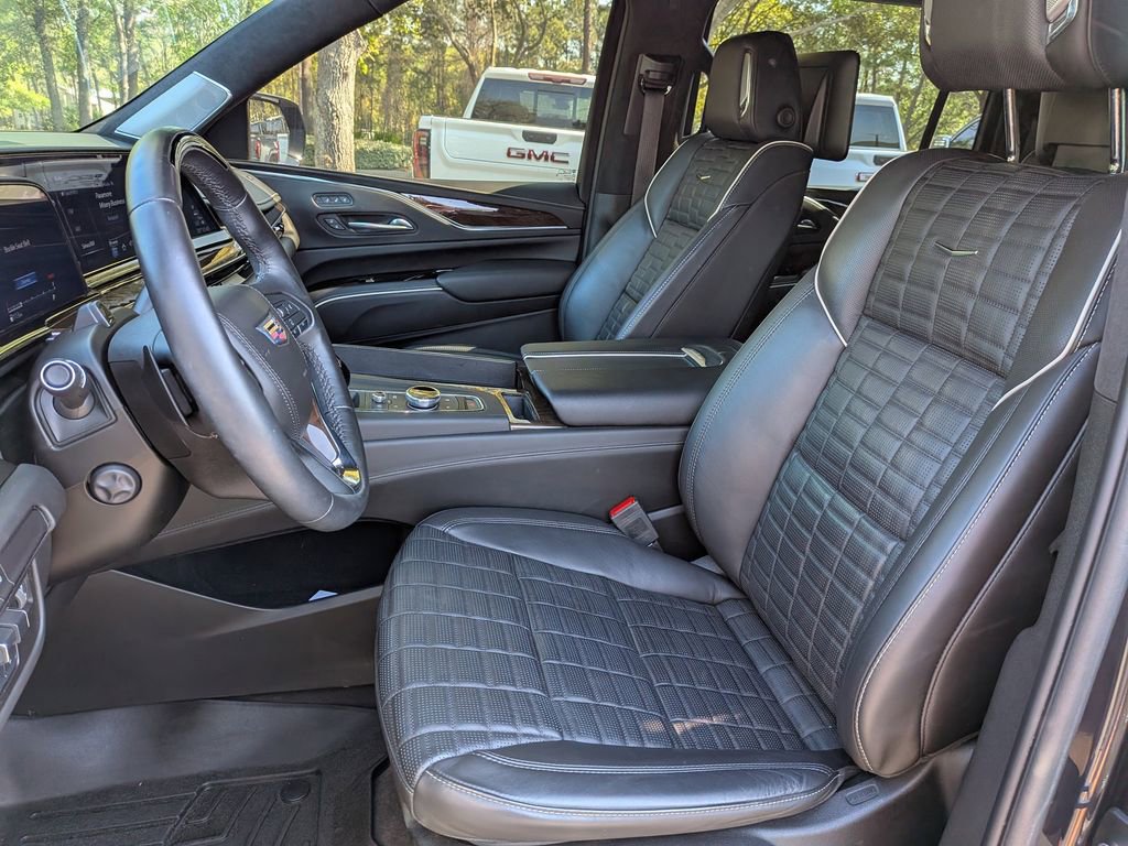 Certified 2023 Cadillac Escalade ESV Sport Platinum image 24