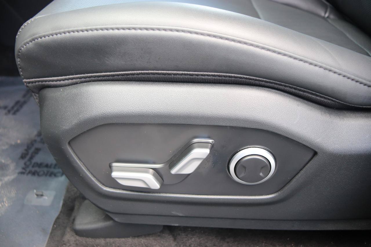 Used 2026 Hyundai Santa Fe SEL AWD/4WD image 57