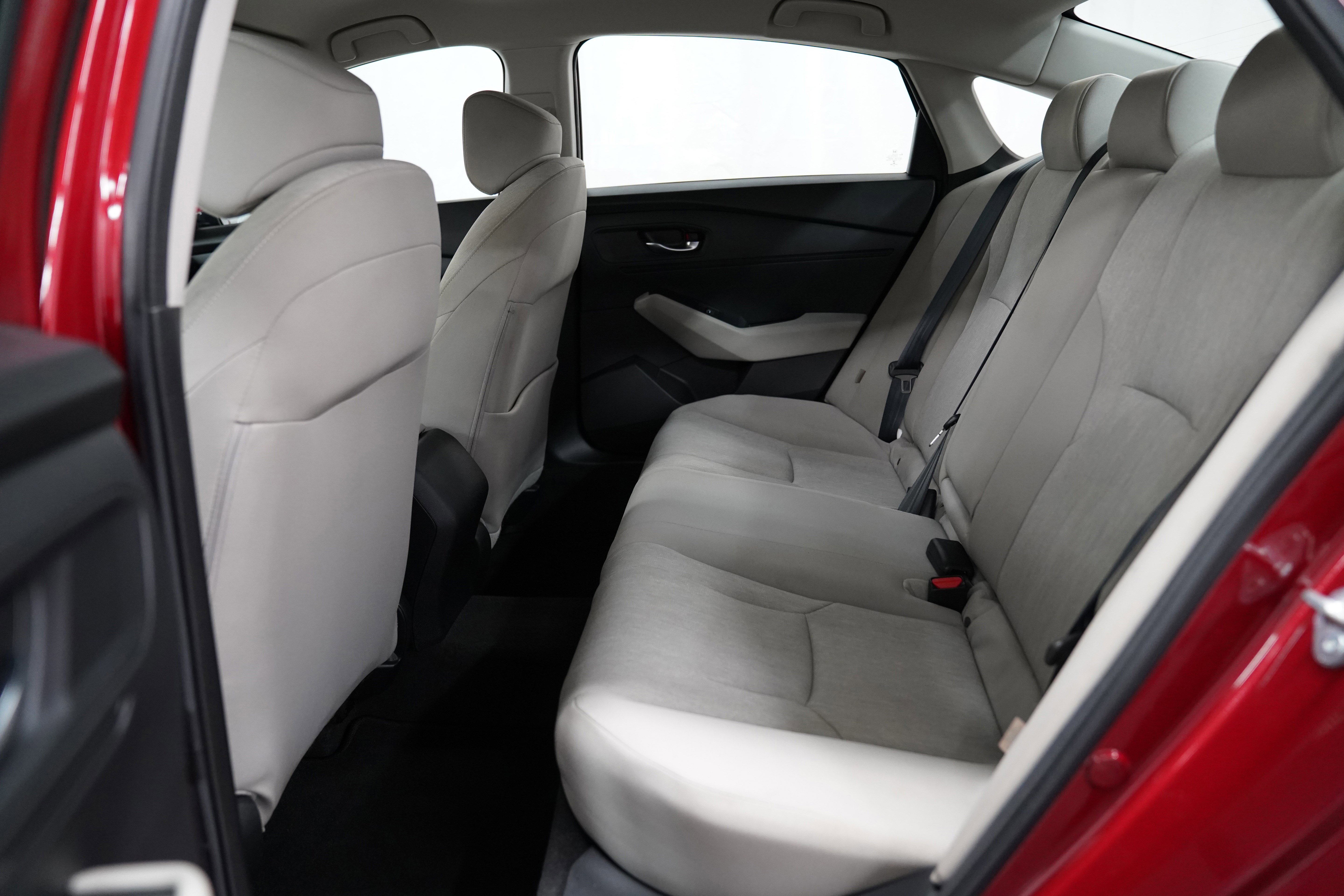 Used 2023 Honda Accord LX image 5