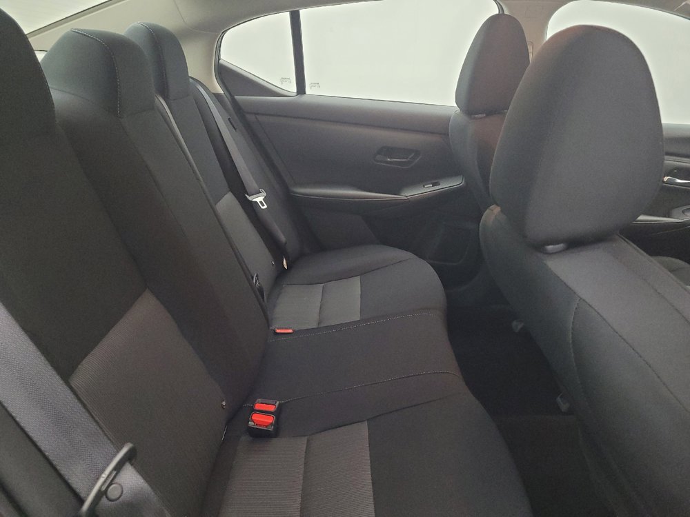 Used 2025 Nissan Sentra SV FWD image 19