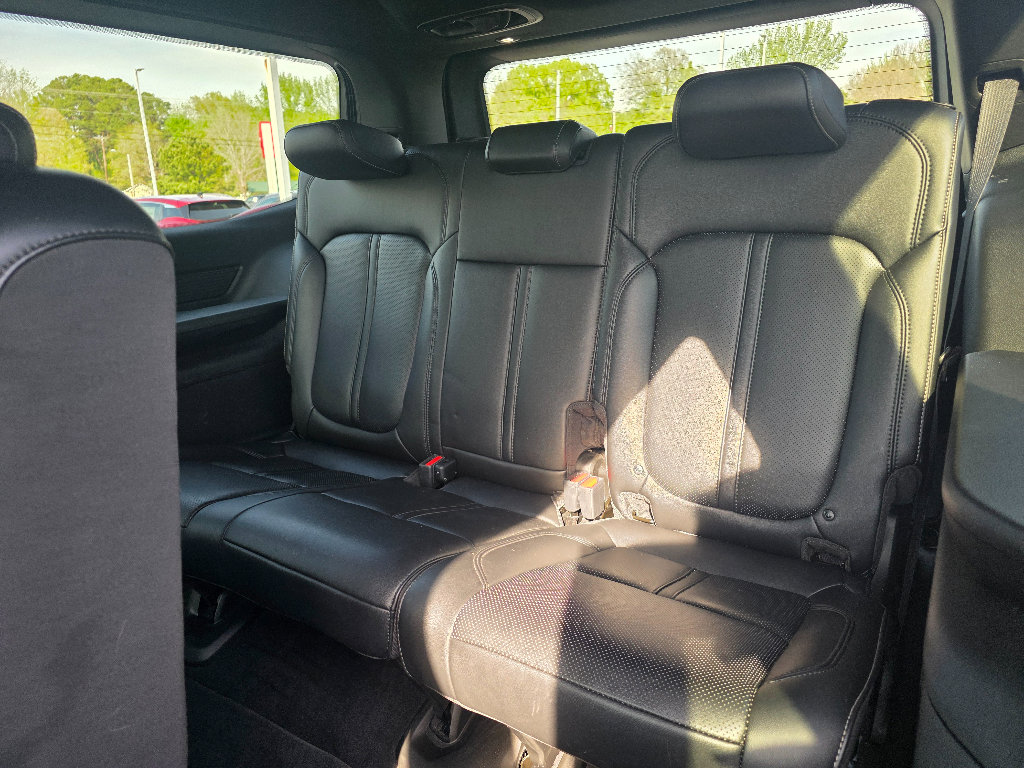 Used 2022 Jeep Wagoneer Series I w/ Premium Group I image 17