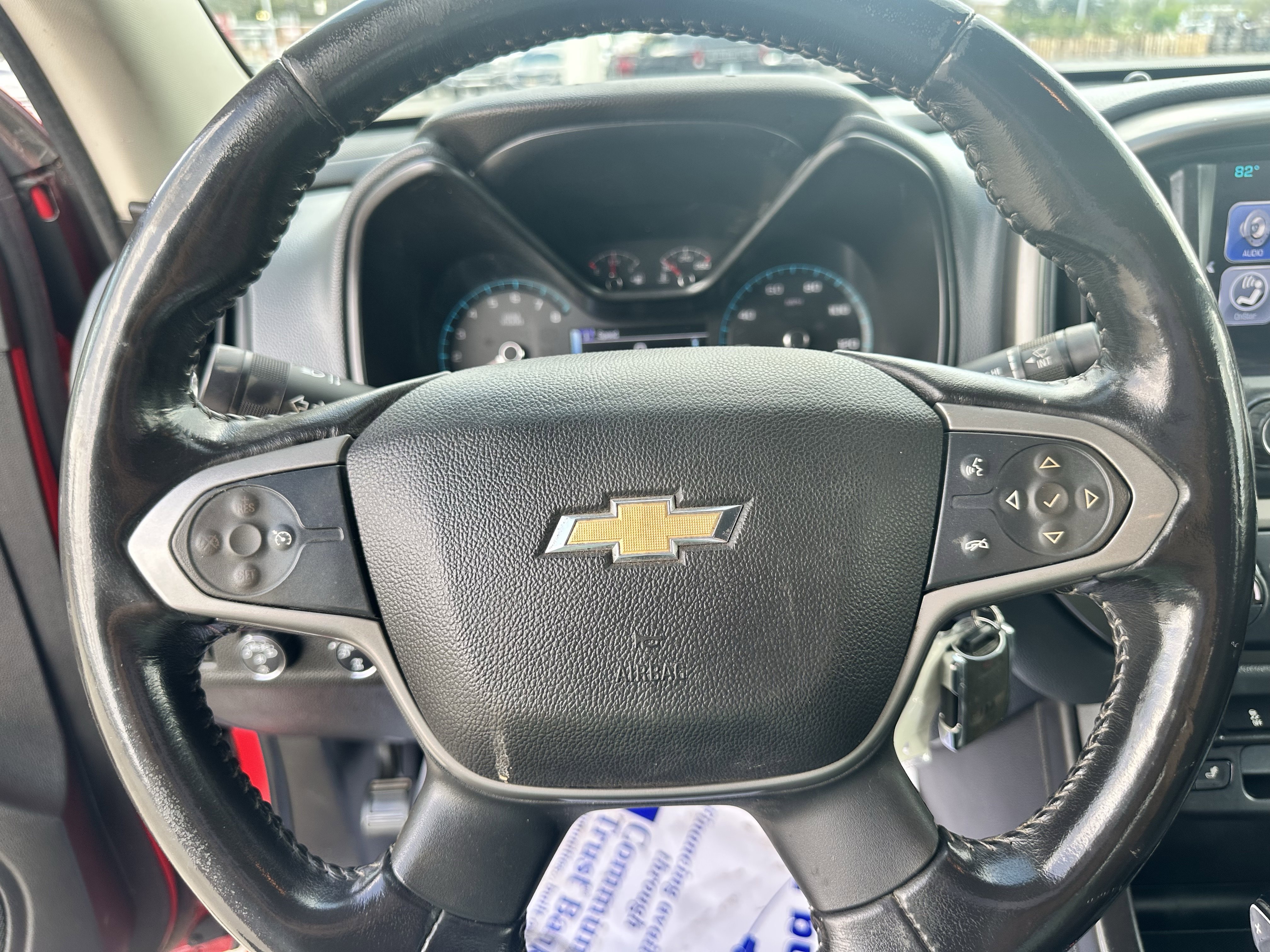 Used 2017 Chevrolet Colorado Z71 image 9