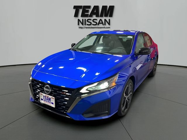 Certified 2025 Nissan Altima 2.5 SR w/ SR Premium Package AWD/4WD image 5