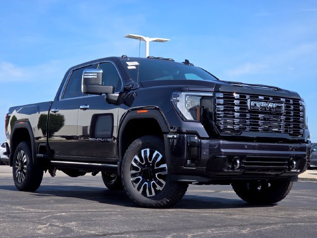 New 2026 GMC Sierra 3500 Denali Ultimate AWD/4WD image 2