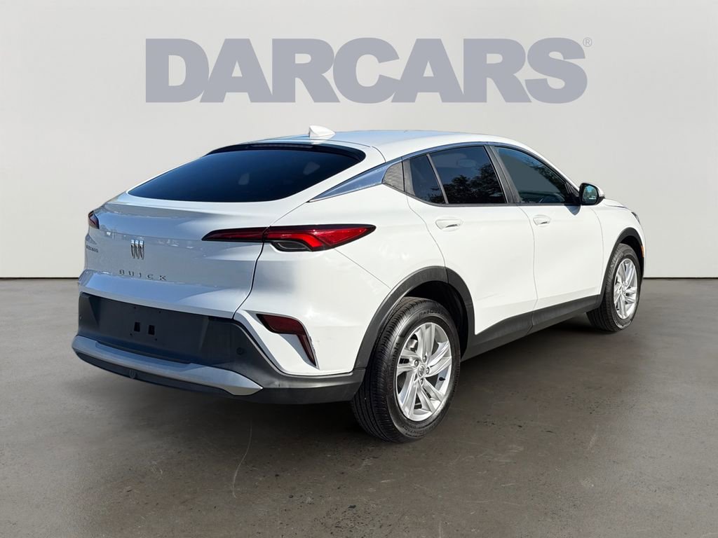 Used 2025 Buick Envista Preferred image 7