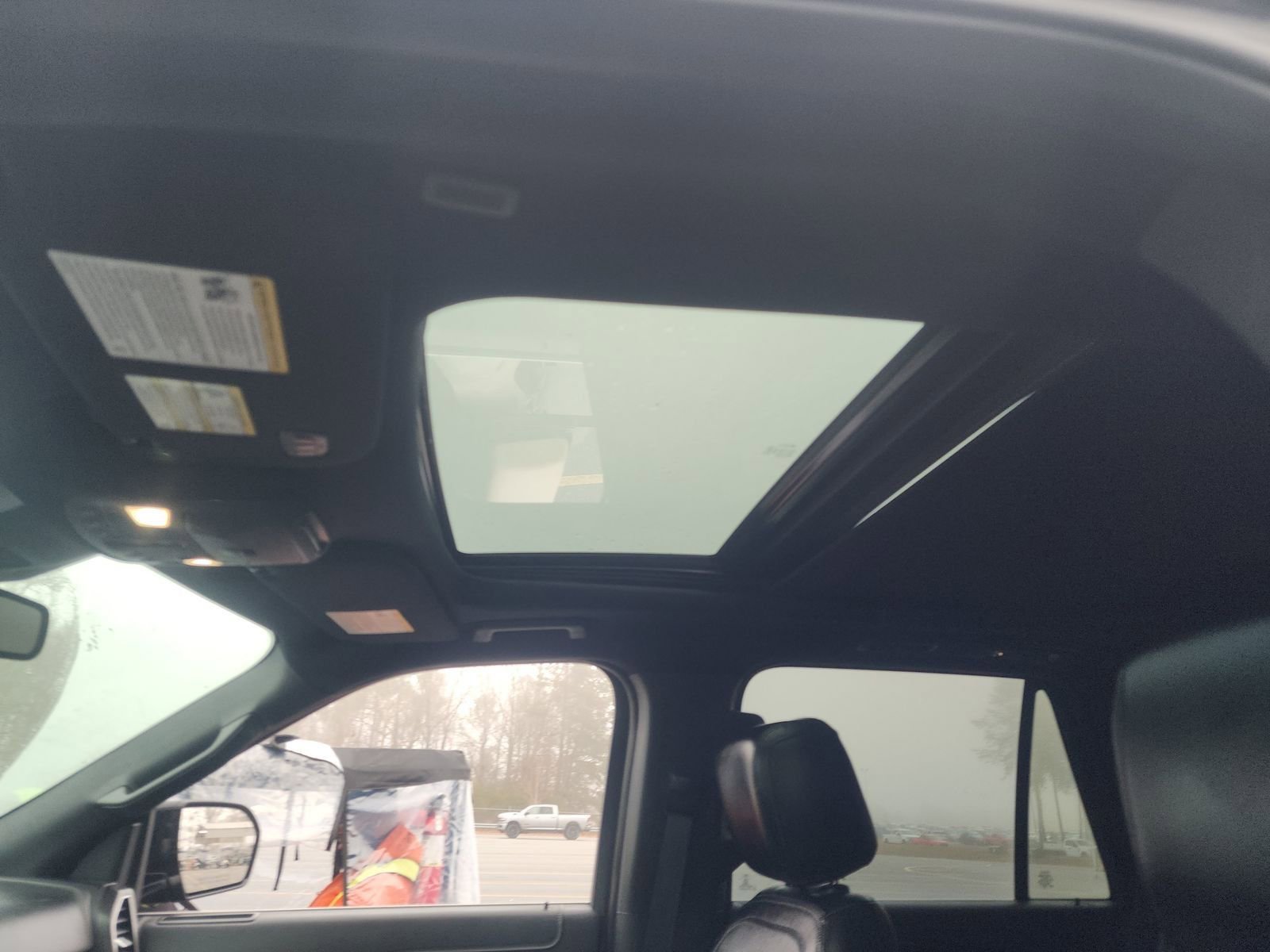 Used 2019 Ford Expedition Limited w/ Equipment Group 302A image 9