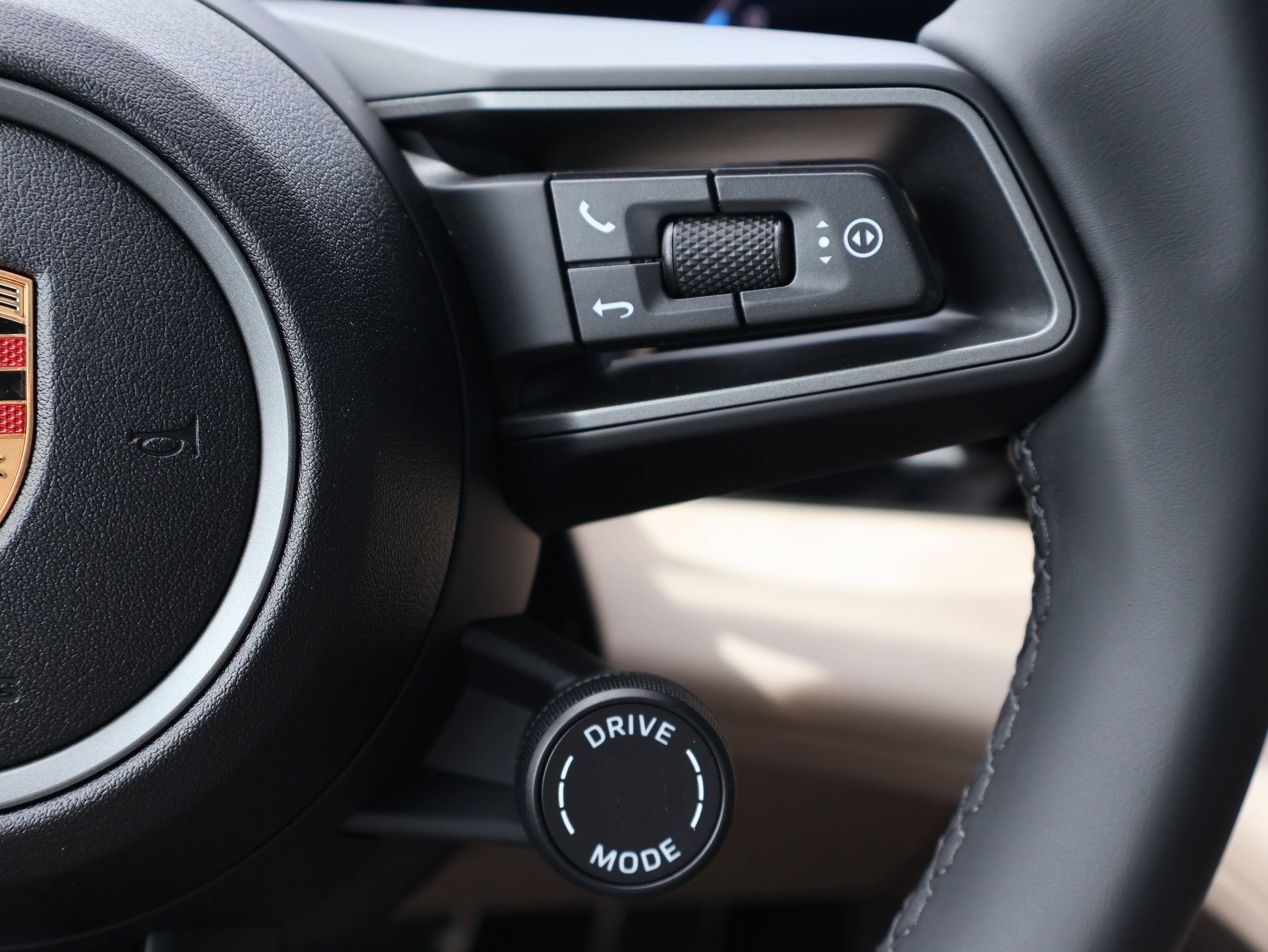 New 2026 Porsche Taycan AWD/4WD image 18