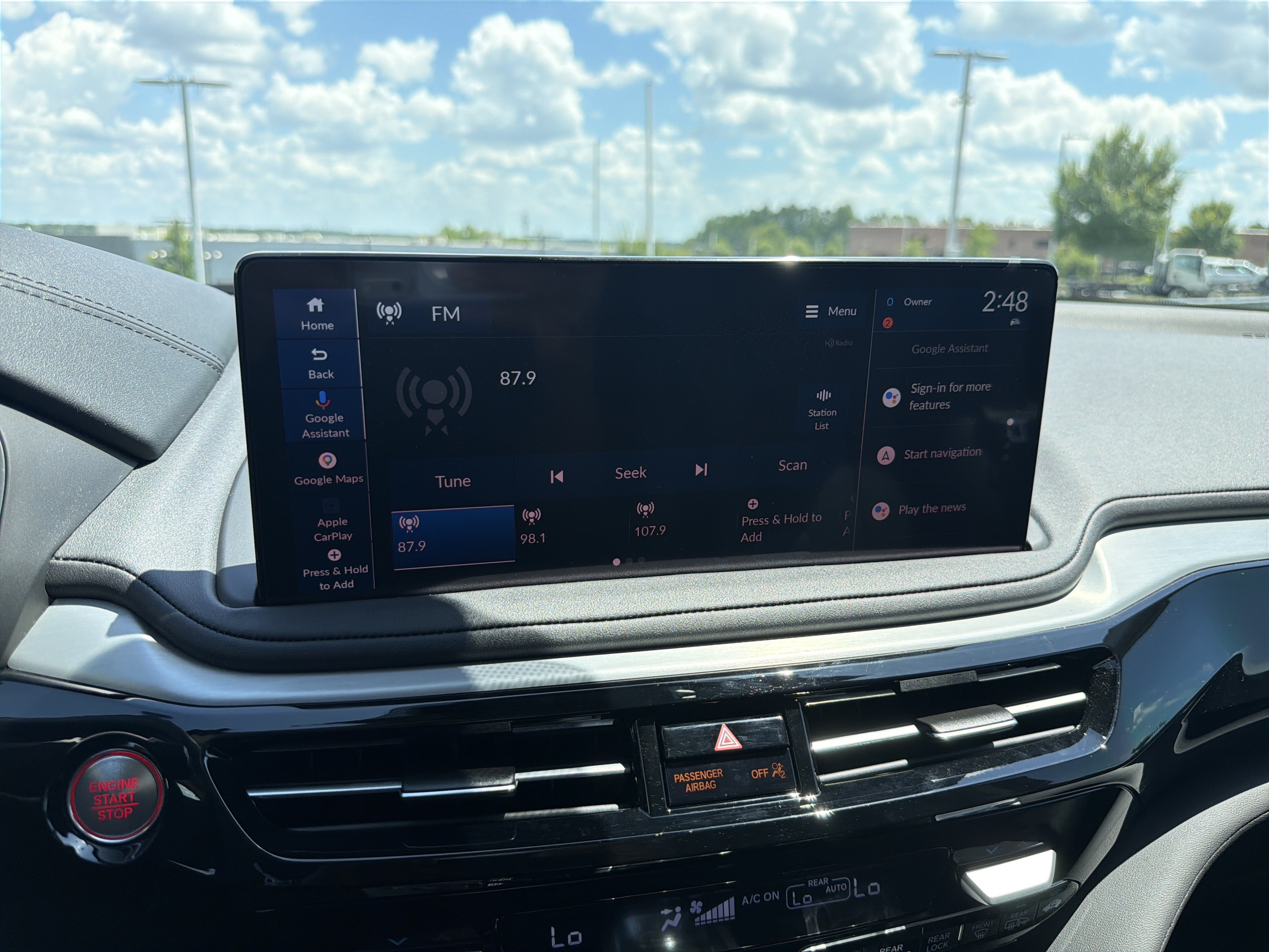Certified 2026 Acura MDX w/ Technology Package FWD image 23
