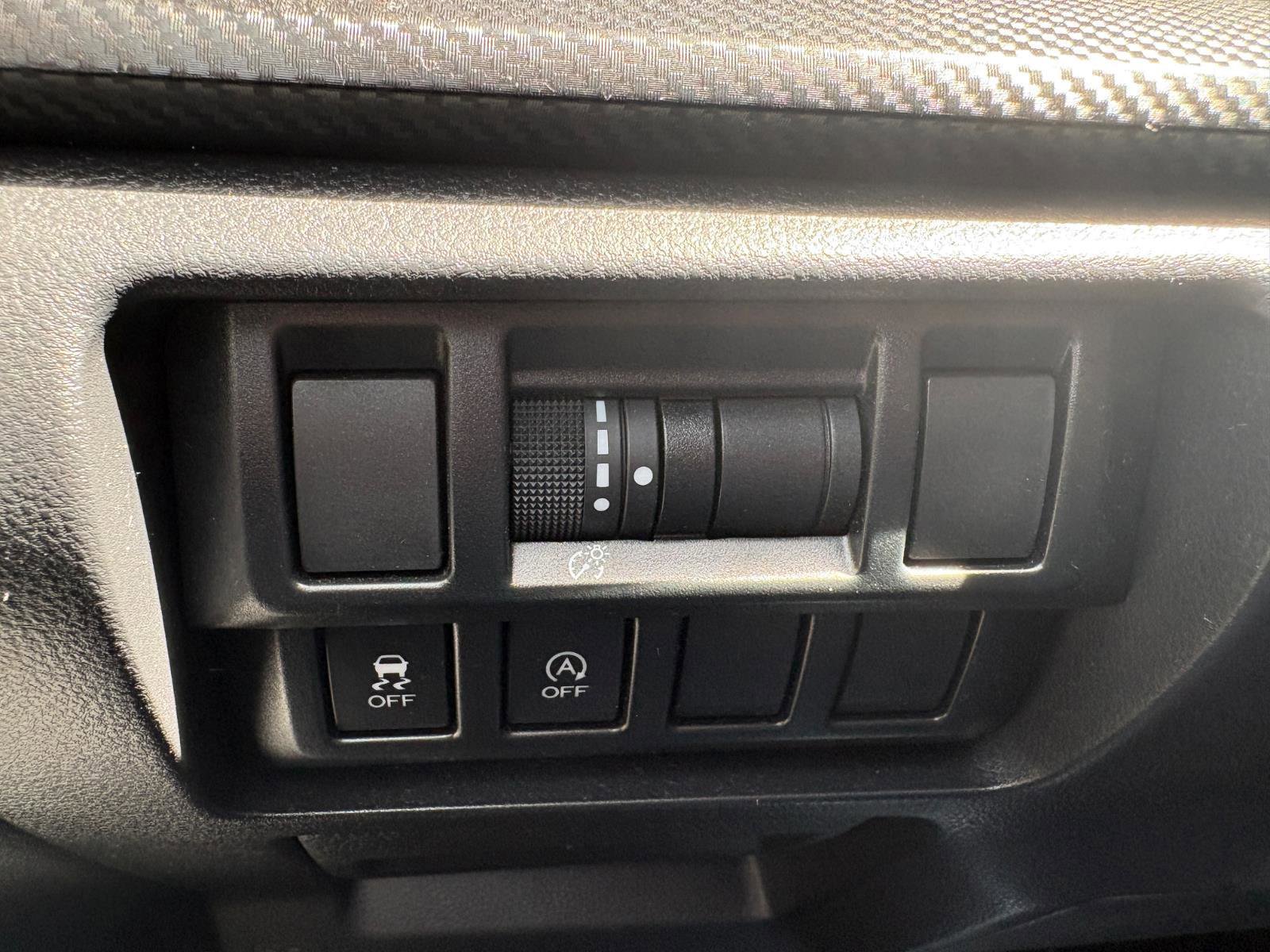 Used 2023 Subaru Crosstrek 2.0i Premium image 28