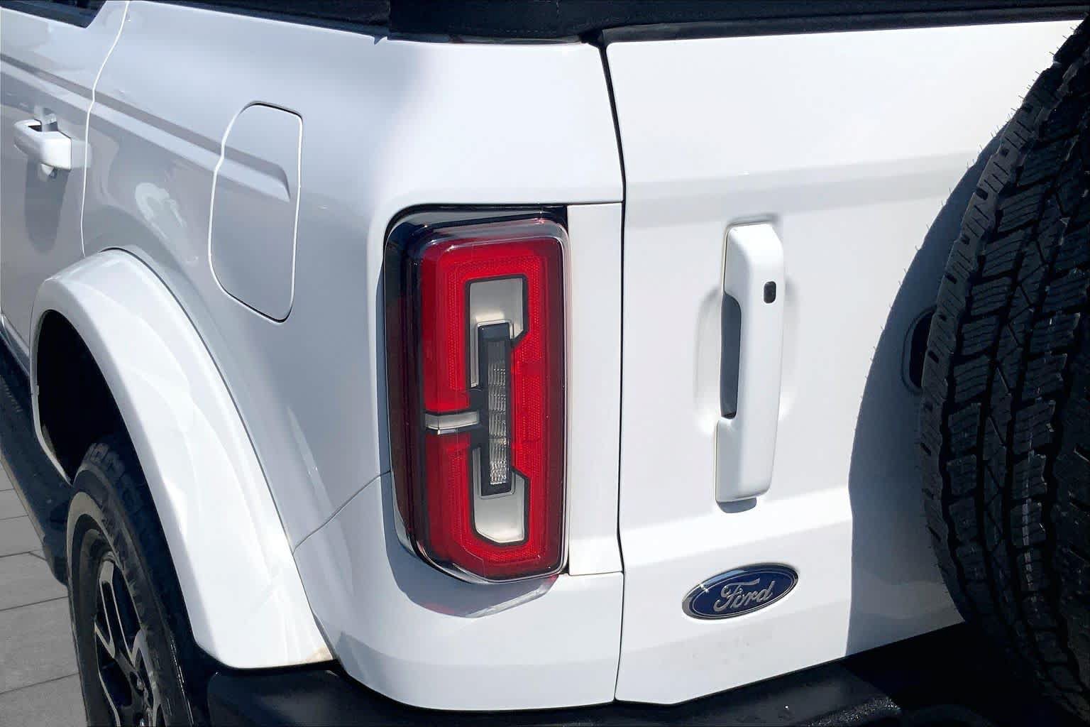 Certified 2021 Ford Bronco Outer Banks AWD/4WD image 25