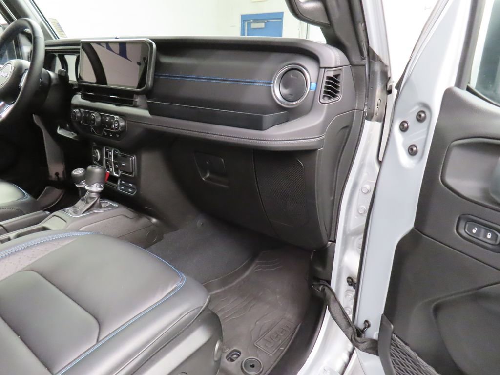 Used 2024 Jeep Wrangler High Altitude image 29