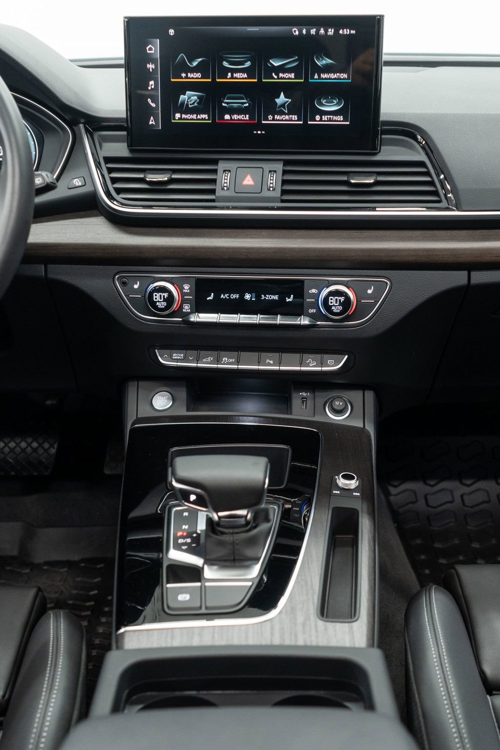 Used 2025 Audi Q5 e Premium image 21