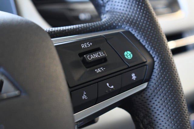 New 2026 Mitsubishi Outlander SEL AWD/4WD image 38