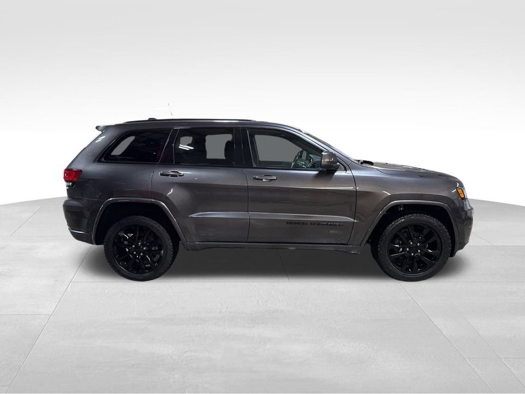 Certified 2020 Jeep Grand Cherokee Altitude image 7