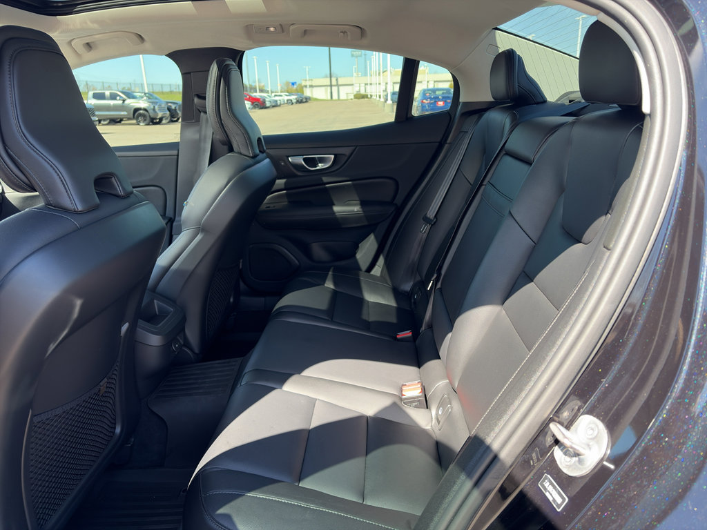 Used 2024 Volvo S60 B5 Core w/ Climate Package image 11