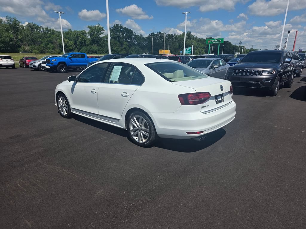 Used 2017 Volkswagen Jetta SEL FWD image 5