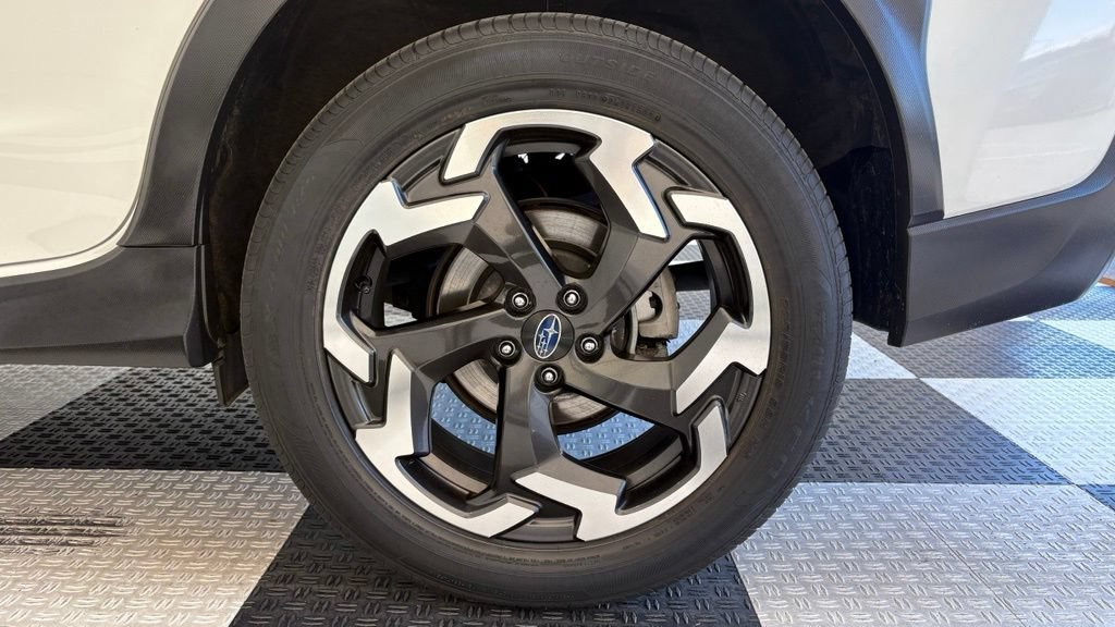Used 2023 Subaru Crosstrek 2.5i Limited AWD/4WD image 11