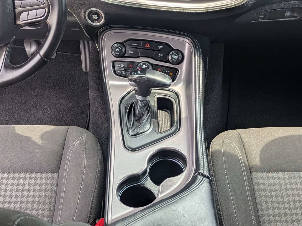 Used 2023 Dodge Challenger SXT RWD image 22