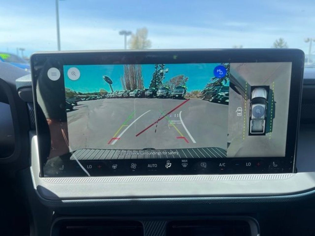 New 2025 Ford Maverick Lobo image 30