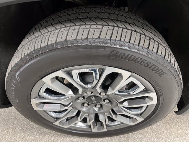 Used 2023 GMC Sierra 1500 Denali Ultimate AWD/4WD image 14