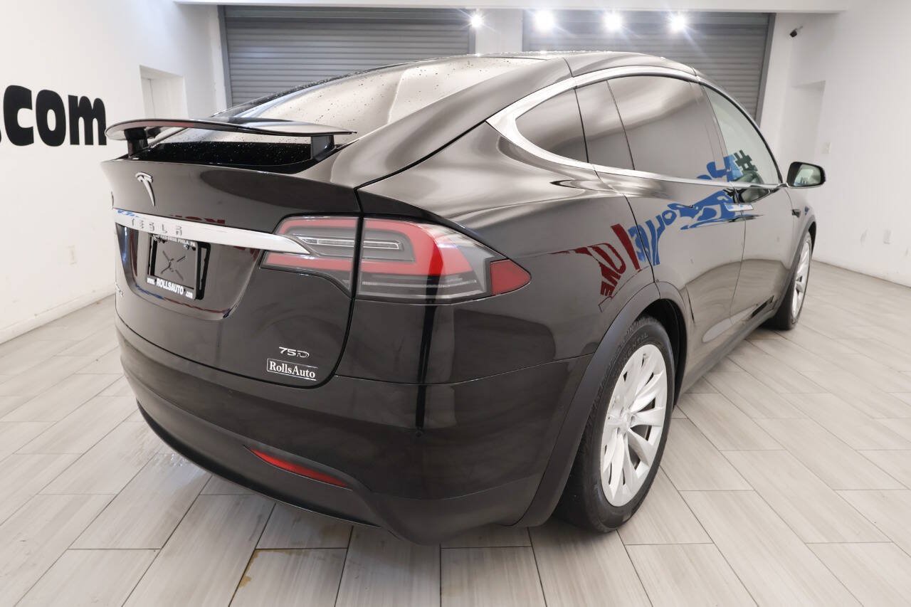 Used 2017 Tesla Model X 75D AWD/4WD image 5