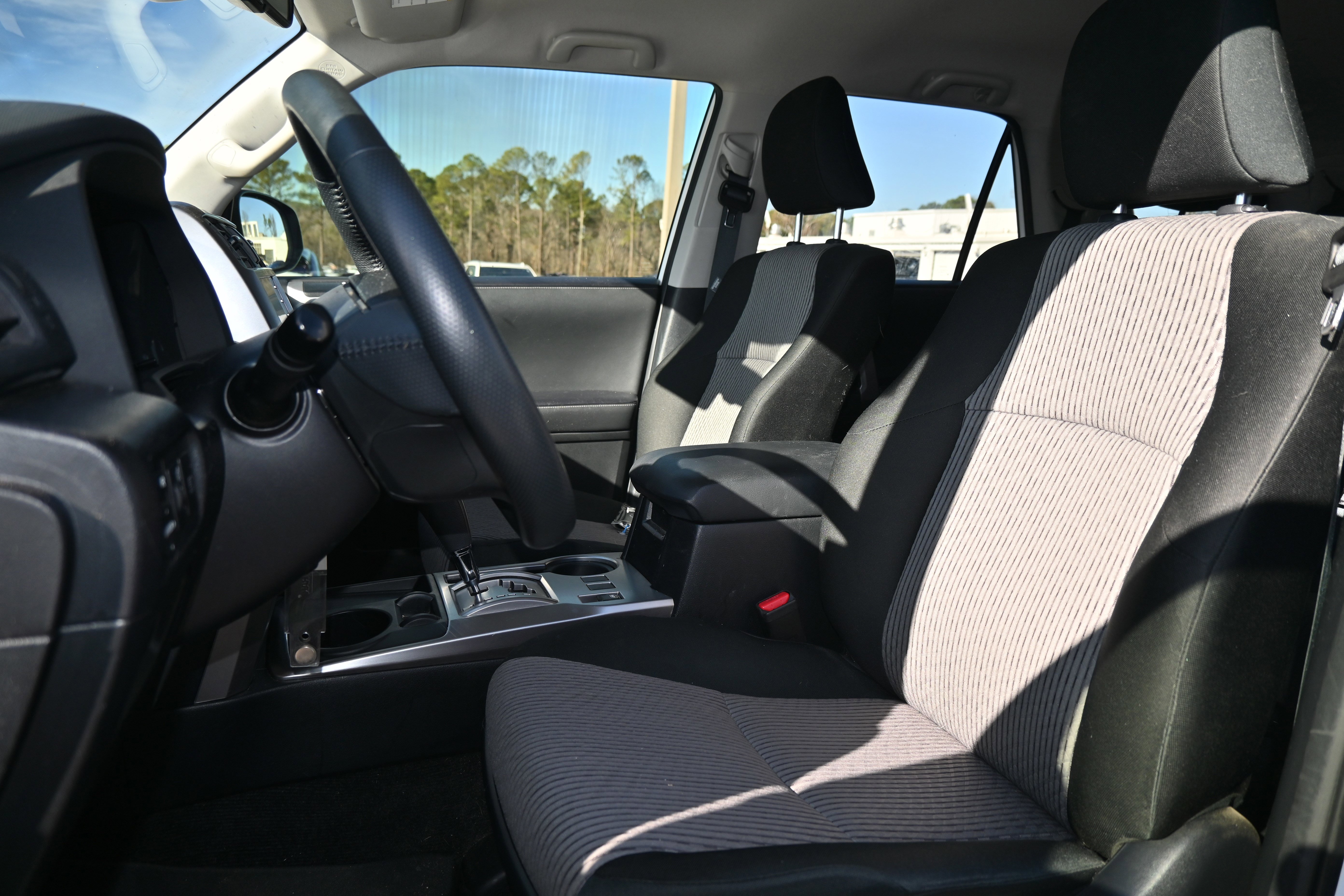 Used 2020 Toyota 4Runner SR5 image 14