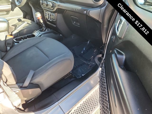 Used 2018 Jeep Wrangler Unlimited Sport S image 19