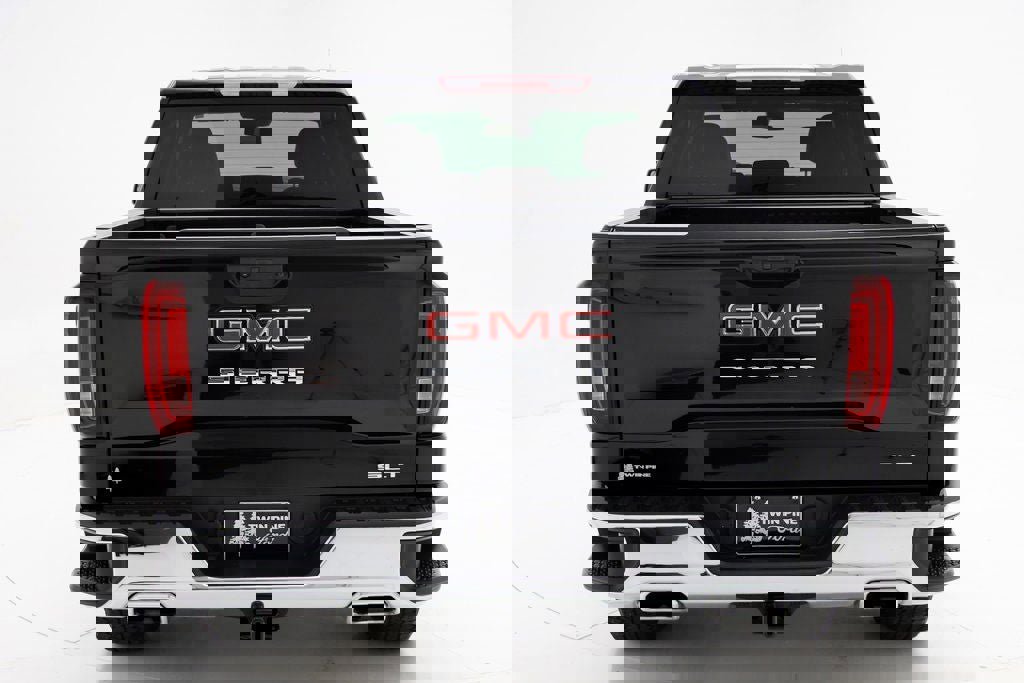 Used 2023 GMC Sierra 1500 SLT w/ X31 Off-Road Package image 7