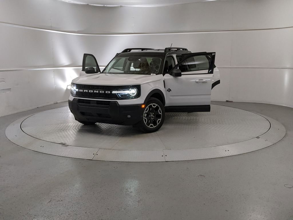 New 2025 Ford Bronco Sport Outer Banks image 12