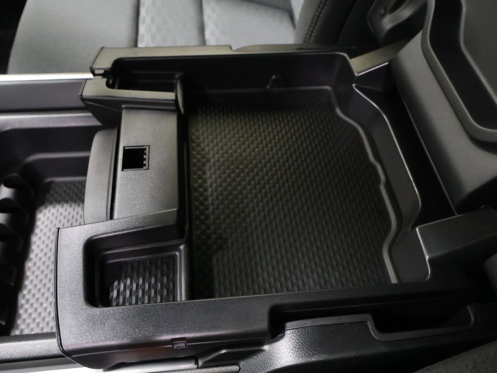 New 2026 RAM 1500 Express image 24