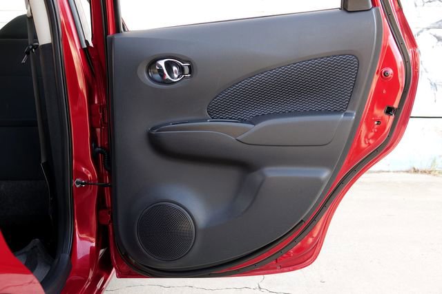 Used 2015 Nissan Versa Note SV image 28