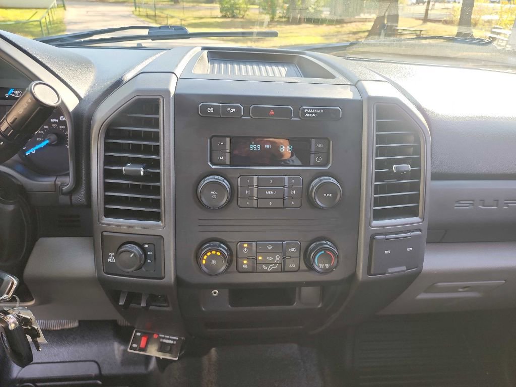 Used 2017 Ford F250 XL w/ Power Equipment Group image 22