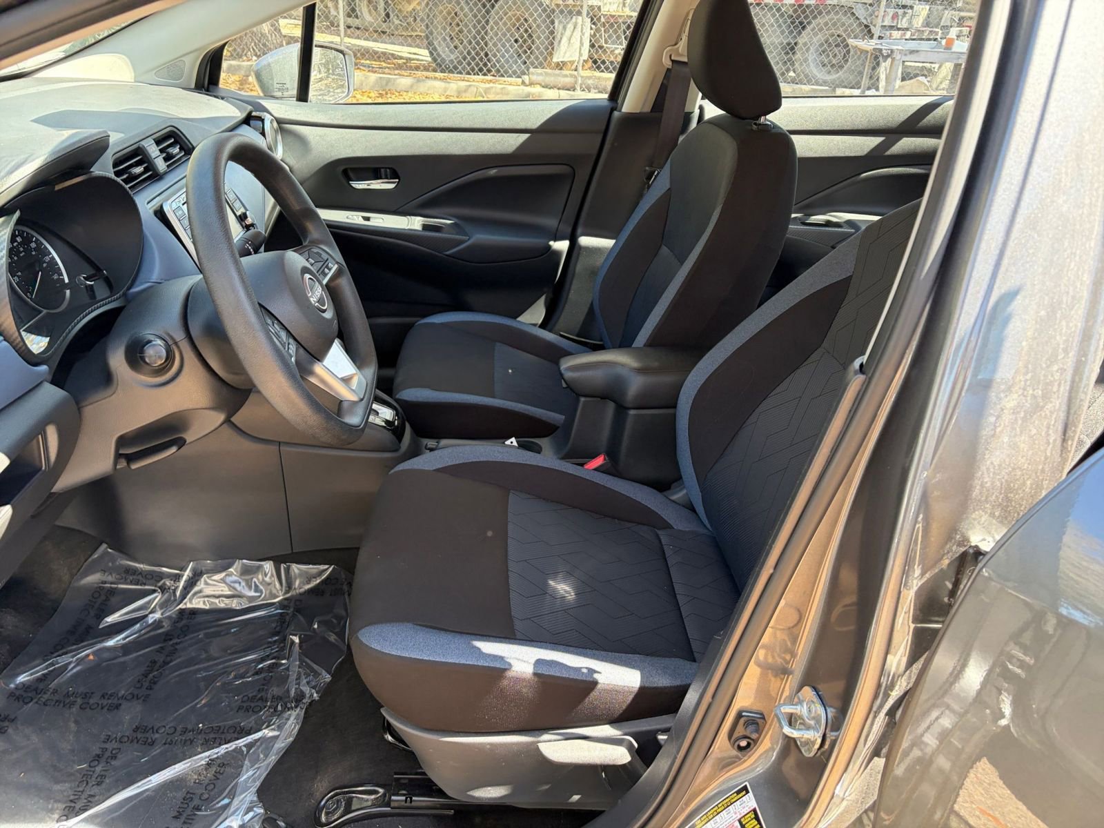 Used 2025 Nissan Versa SV FWD image 23