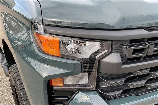 Used 2025 Chevrolet Silverado 1500 Custom Trail Boss w/ Turbomax Blackout Package image 27