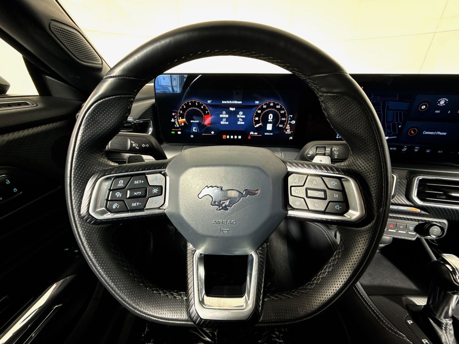 Used 2025 Ford Mustang GT Premium RWD image 16