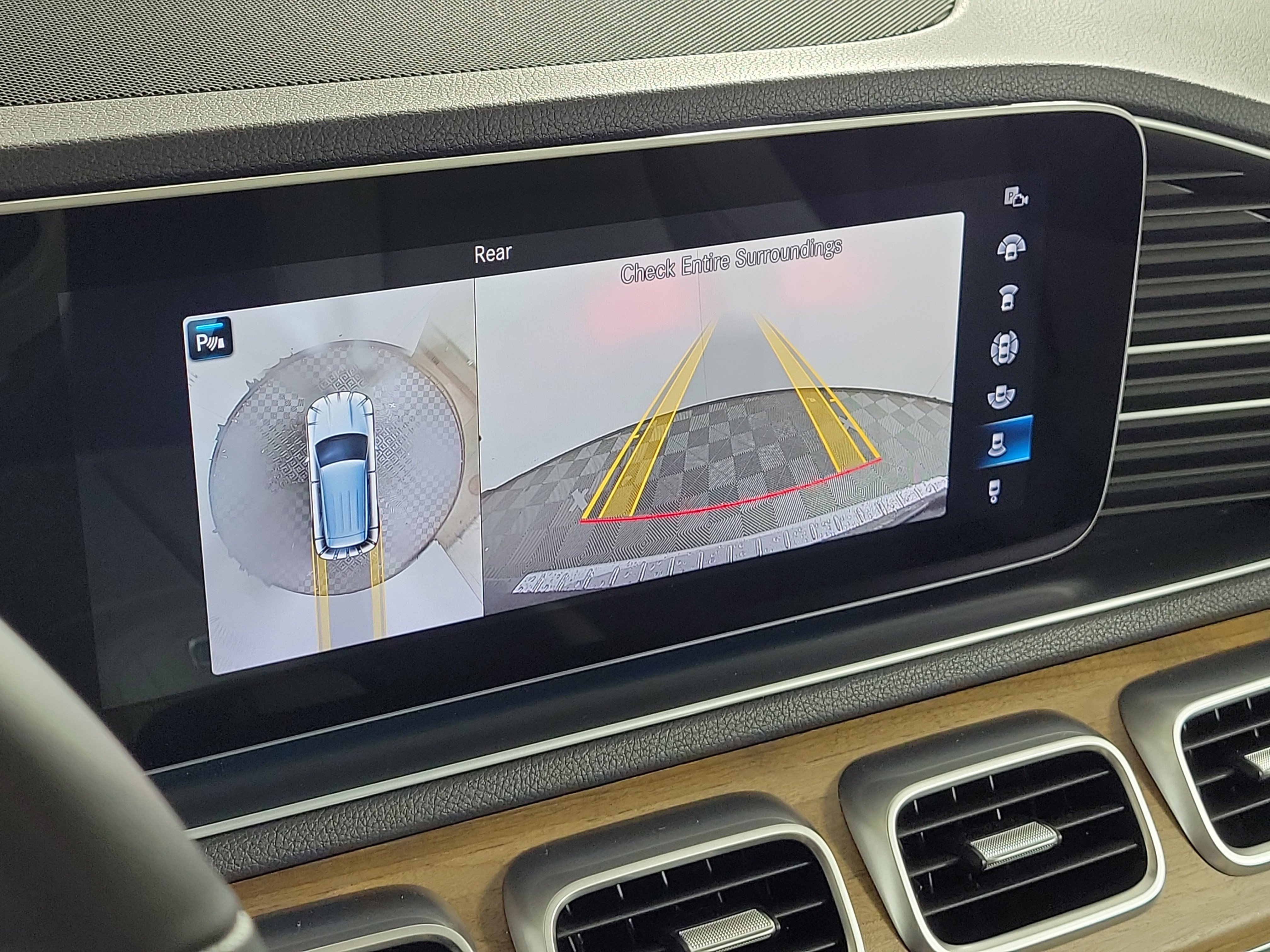 Used 2021 Mercedes-Benz GLE 350 4MATIC image 19