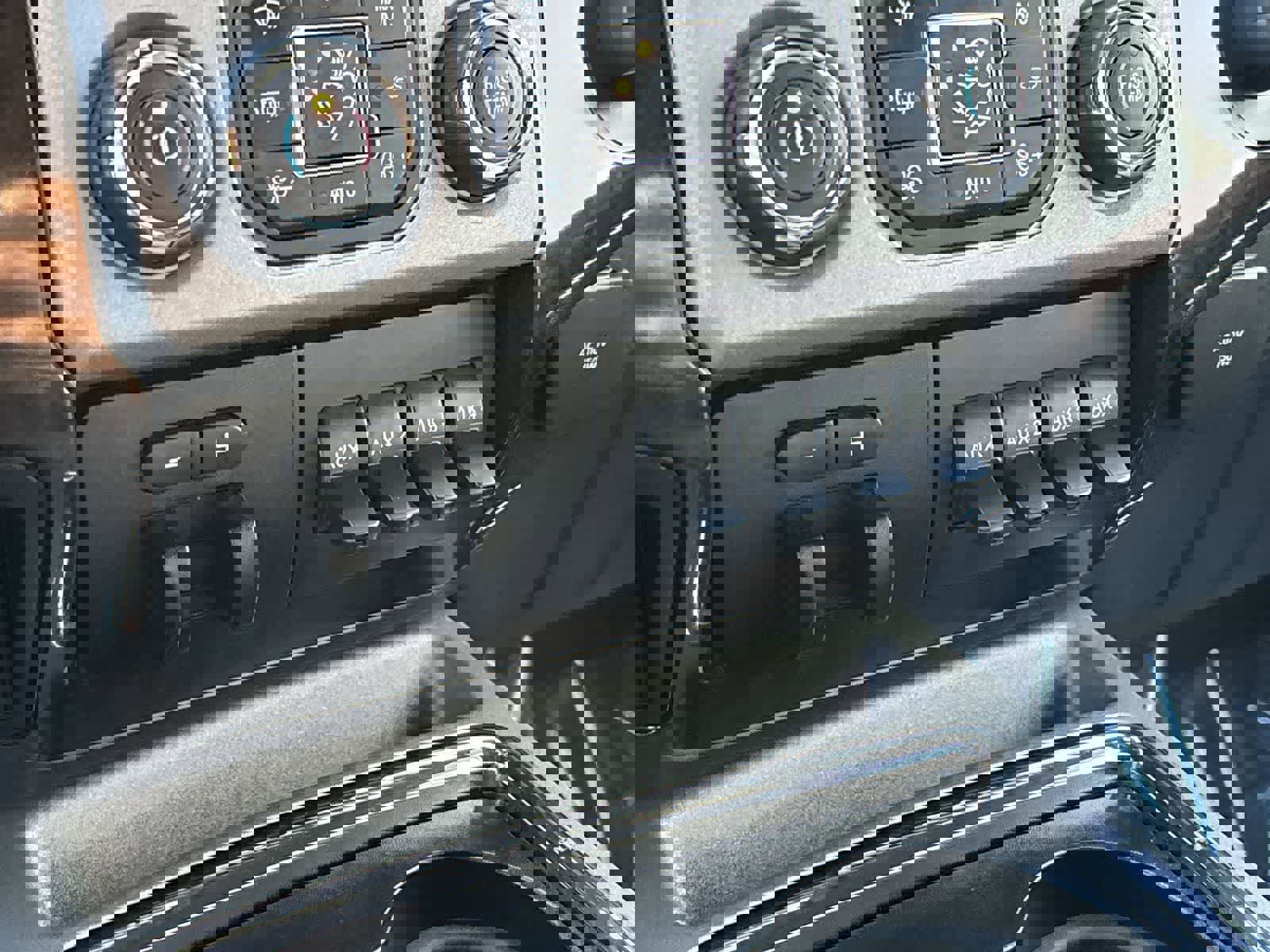 Used 2016 Ford F450 Platinum image 26