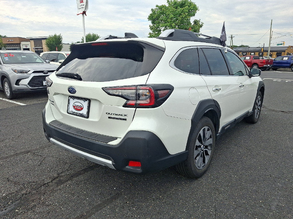 Used 2024 Subaru Outback Touring XT AWD/4WD image 6