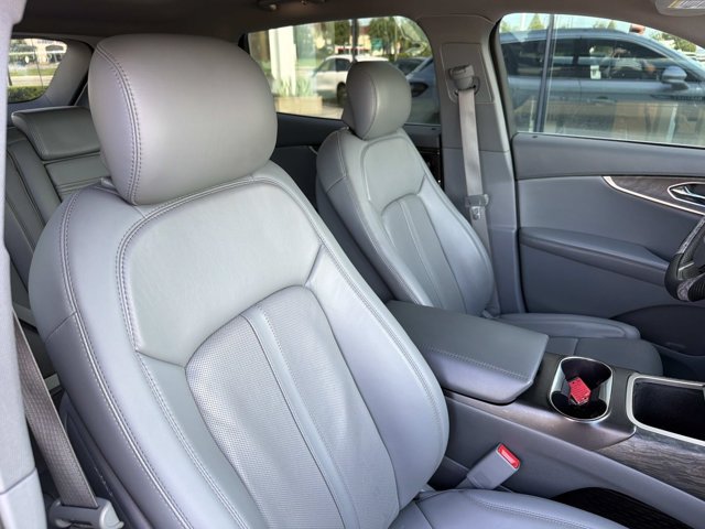 Certified 2019 Lincoln Nautilus Reserve FWD image 19