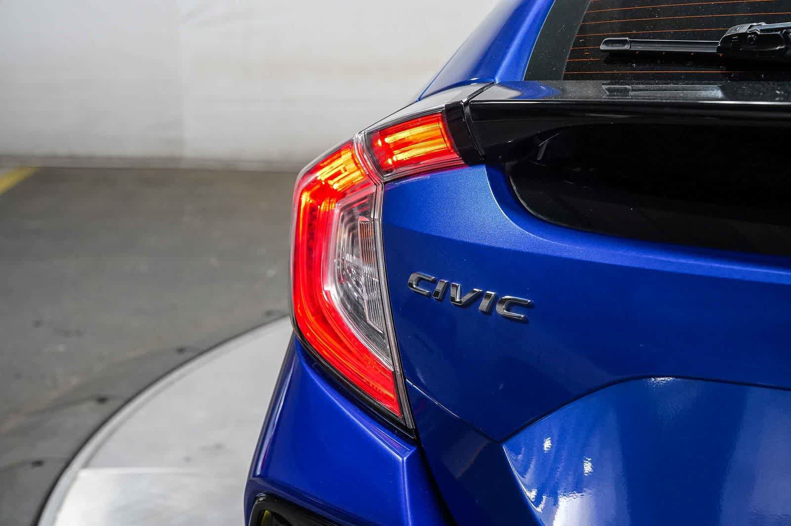 Used 2018 Honda Civic EX-L image 11