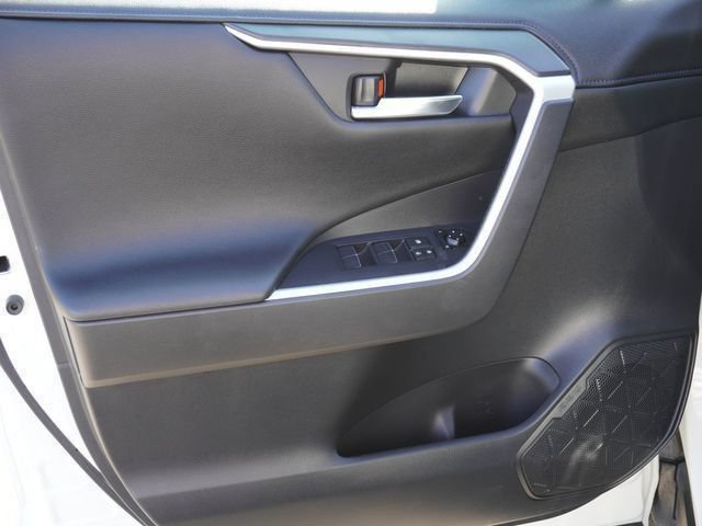 Used 2021 Toyota RAV4 XSE w/ XSE Grade Weather Package AWD/4WD image 21
