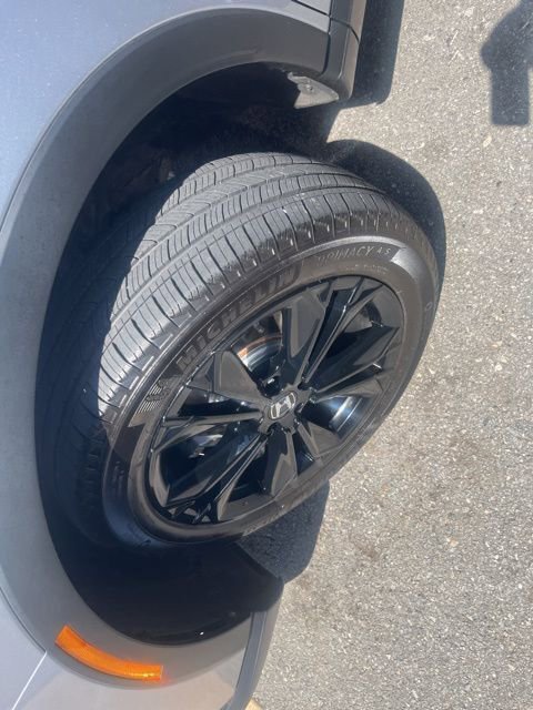 Used 2024 Honda CR-V Sport Touring image 16