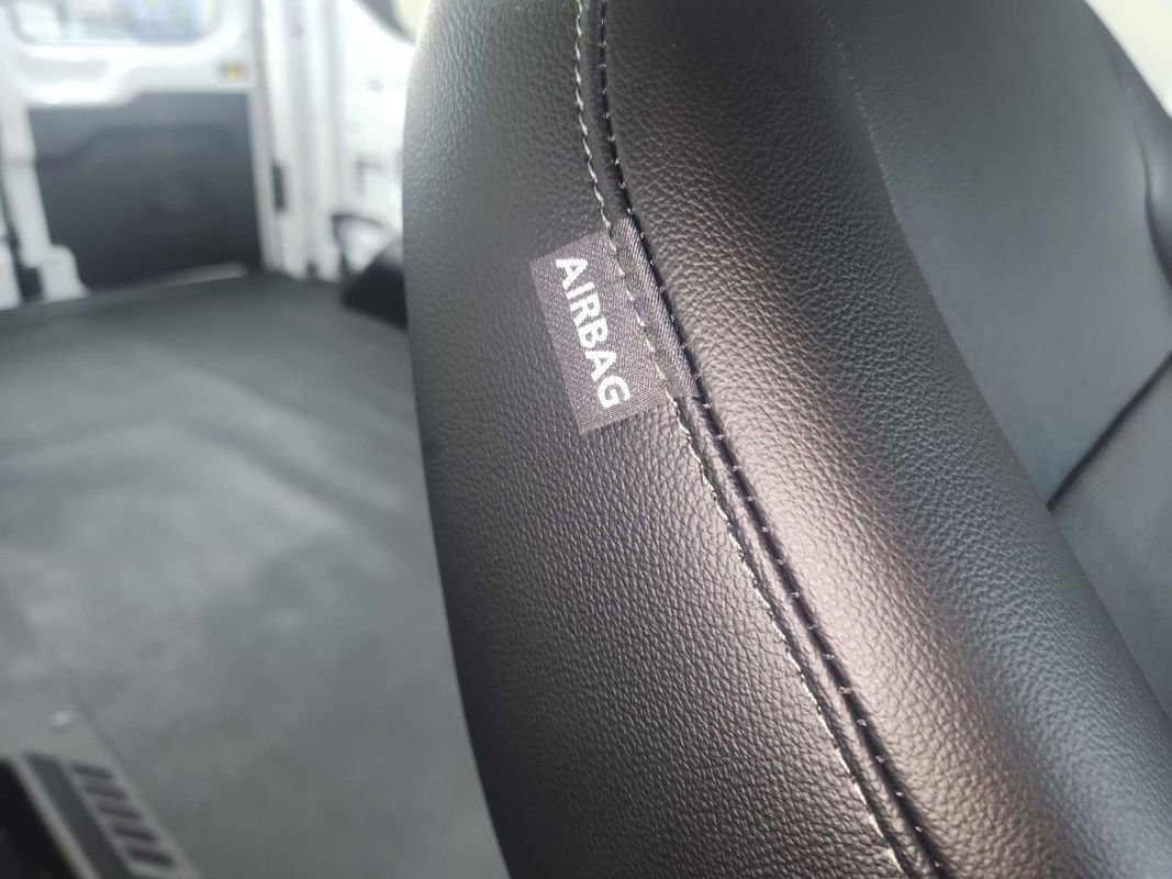 Used 2024 Ford Transit 250 Low Roof AWD image 70