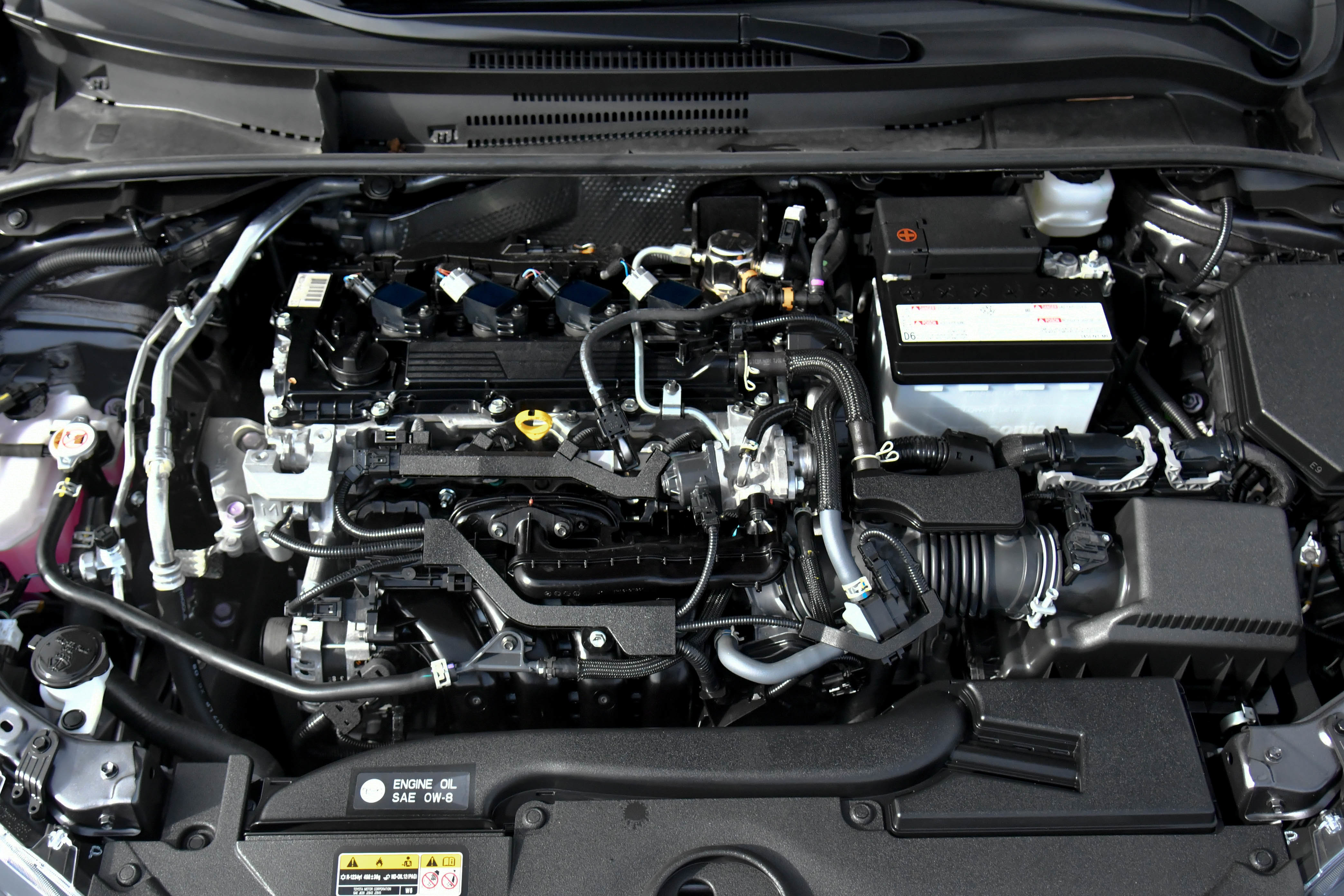 Used 2024 Toyota Corolla SE w/ SE Package image 48